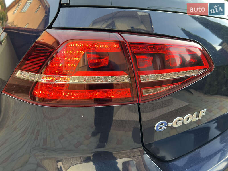 Volkswagen e-Golf 2016