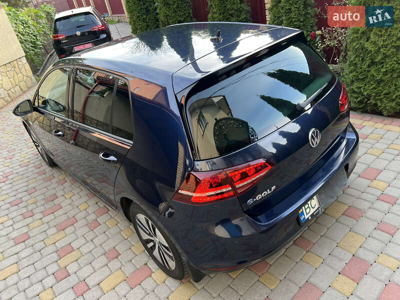 Volkswagen e-Golf 2016