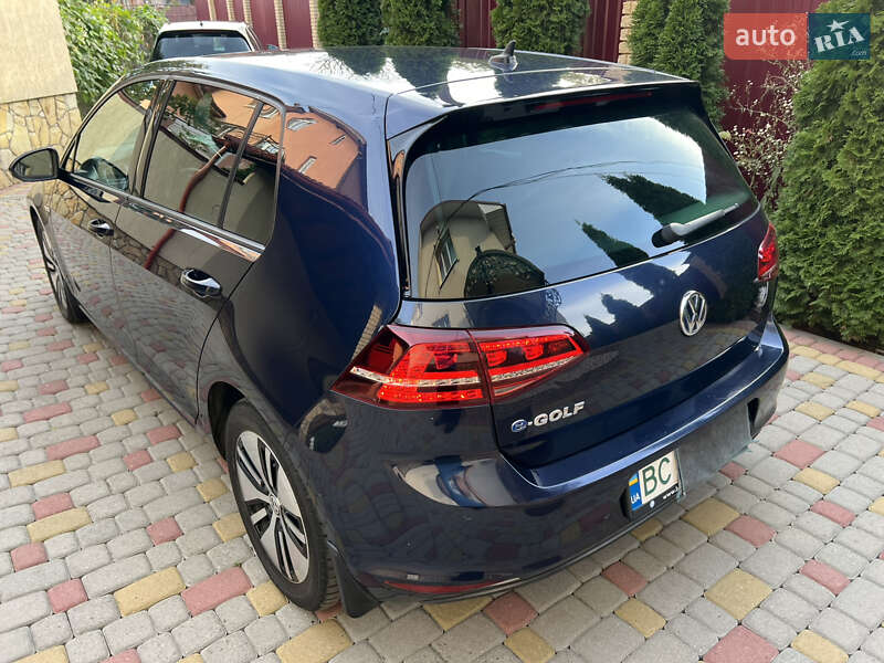 Volkswagen e-Golf 2016
