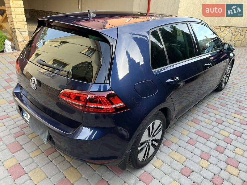 Volkswagen e-Golf 2016