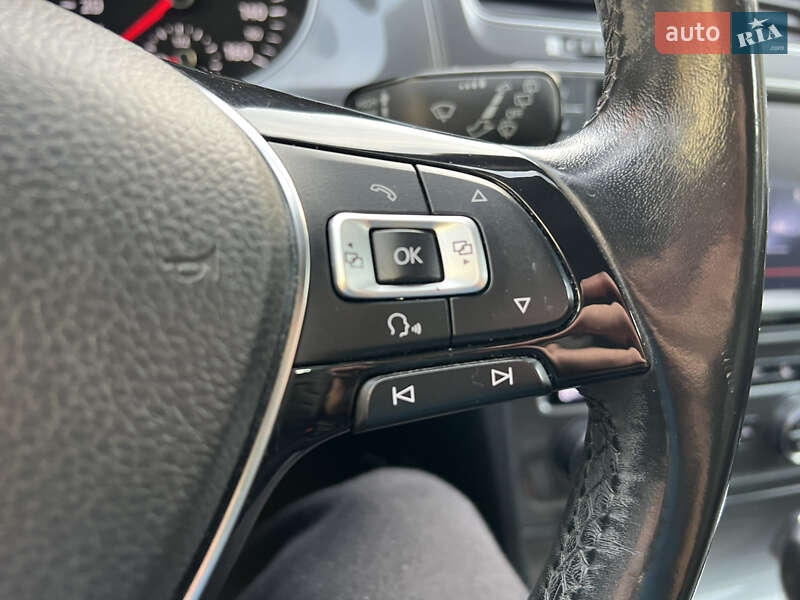 Volkswagen e-Golf 2016