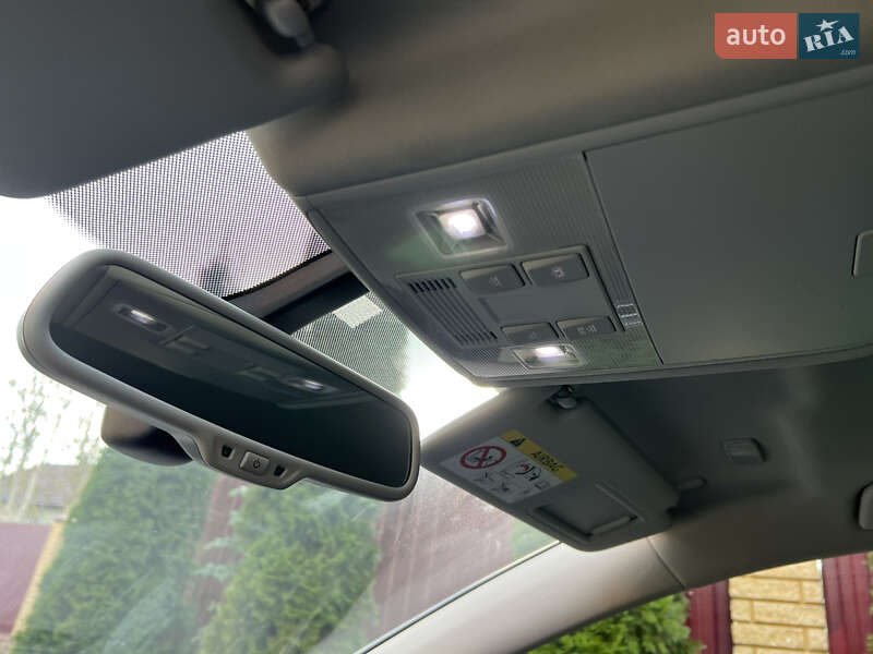 Volkswagen e-Golf 2016