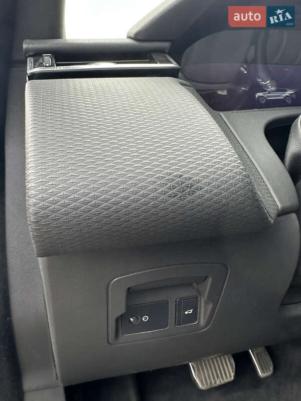 Land Rover Range Rover Velar 2021