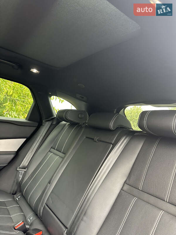 Land Rover Range Rover Velar 2021