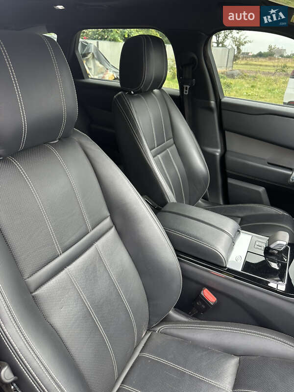 Land Rover Range Rover Velar 2021