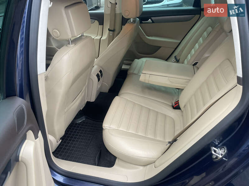 Volkswagen Passat 2012