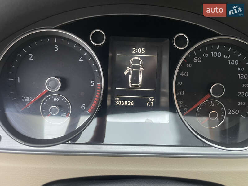 Volkswagen Passat 2012