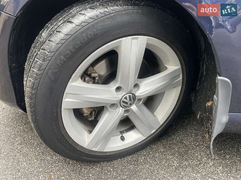 Volkswagen Passat 2012