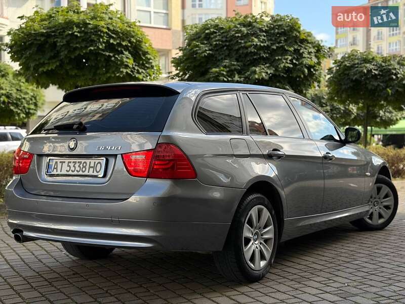 BMW 3 Series 2010