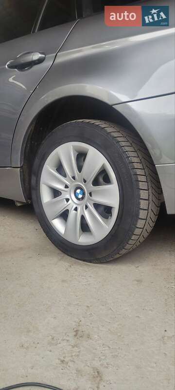 BMW 3 Series 2010