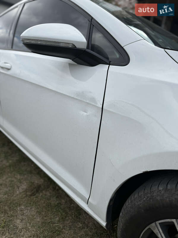 Volkswagen Golf 2016