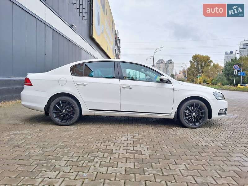 Volkswagen Passat 2013