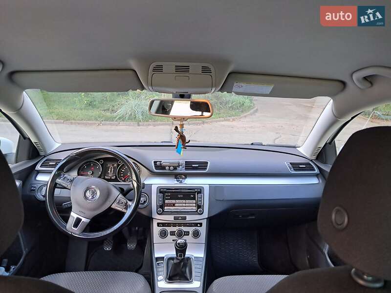 Volkswagen Passat 2013