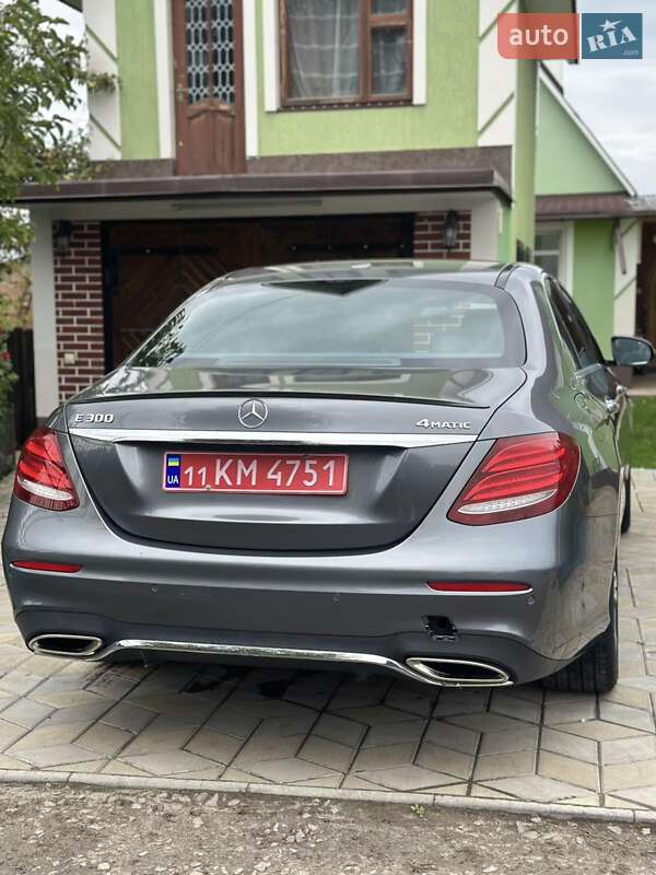 Mercedes-Benz E-Class 2017