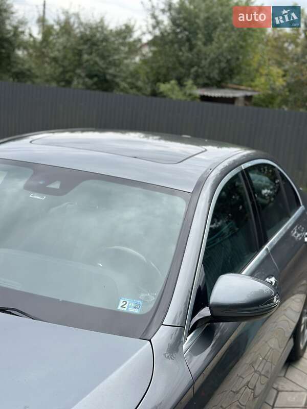 Mercedes-Benz E-Class 2017