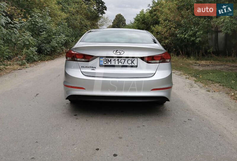 Hyundai Elantra 2018