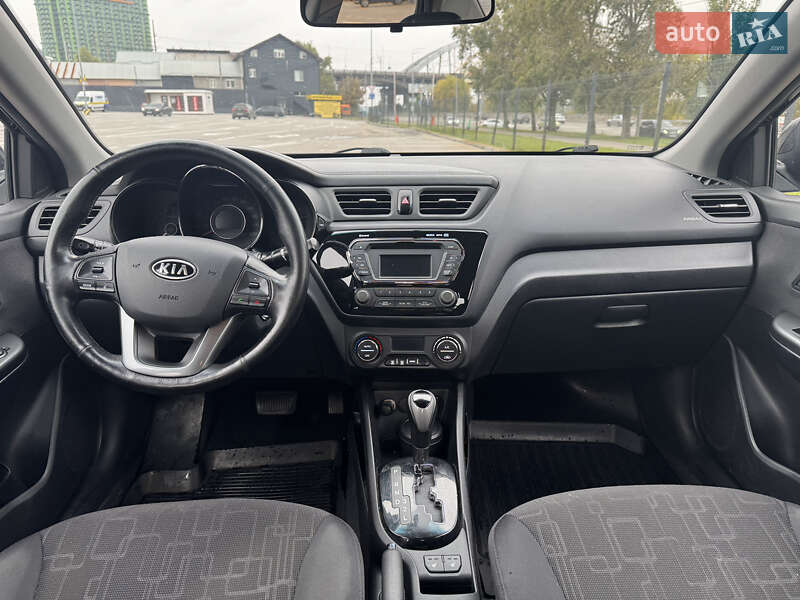 Kia Rio 2012