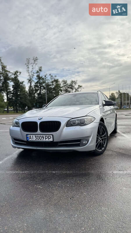 BMW 5 Series 2011