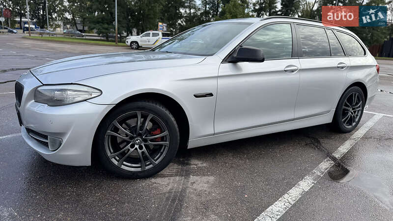BMW 5 Series 2011