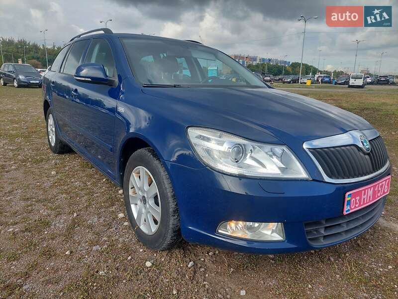 Skoda Octavia 2011