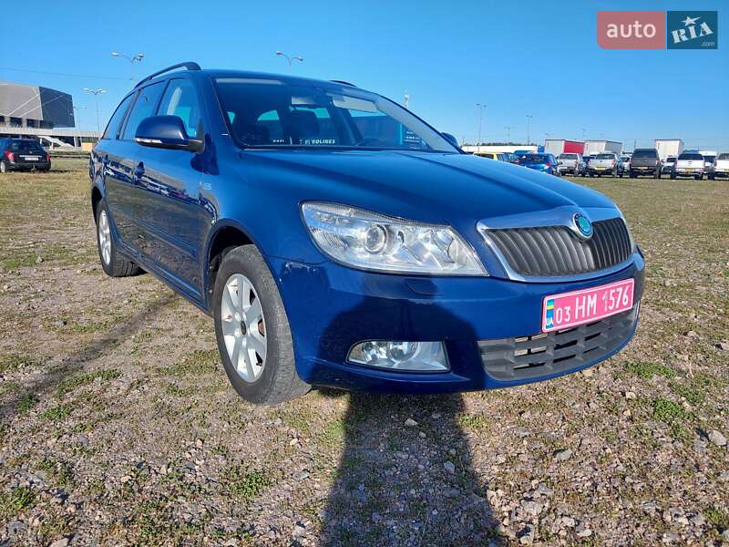 Skoda Octavia 2011