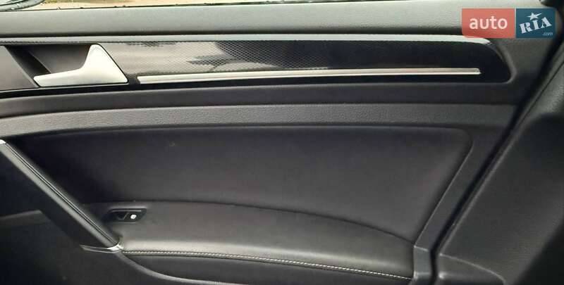 Volkswagen Golf 2016