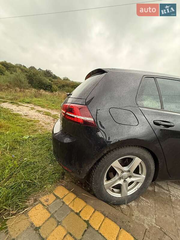 Volkswagen Golf 2016