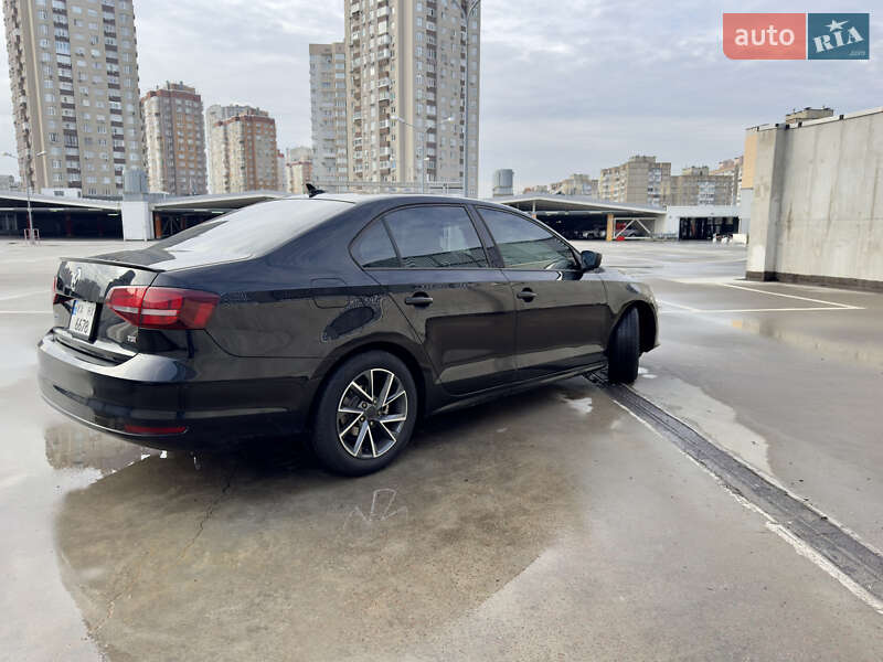 Volkswagen Jetta 2015