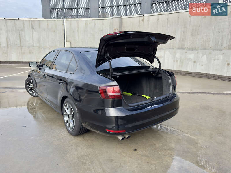 Volkswagen Jetta 2015