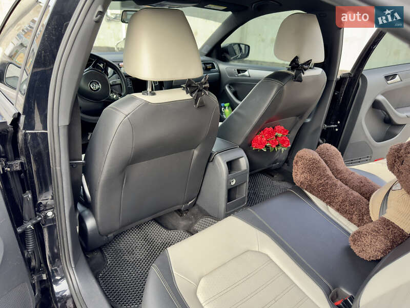 Volkswagen Jetta 2015