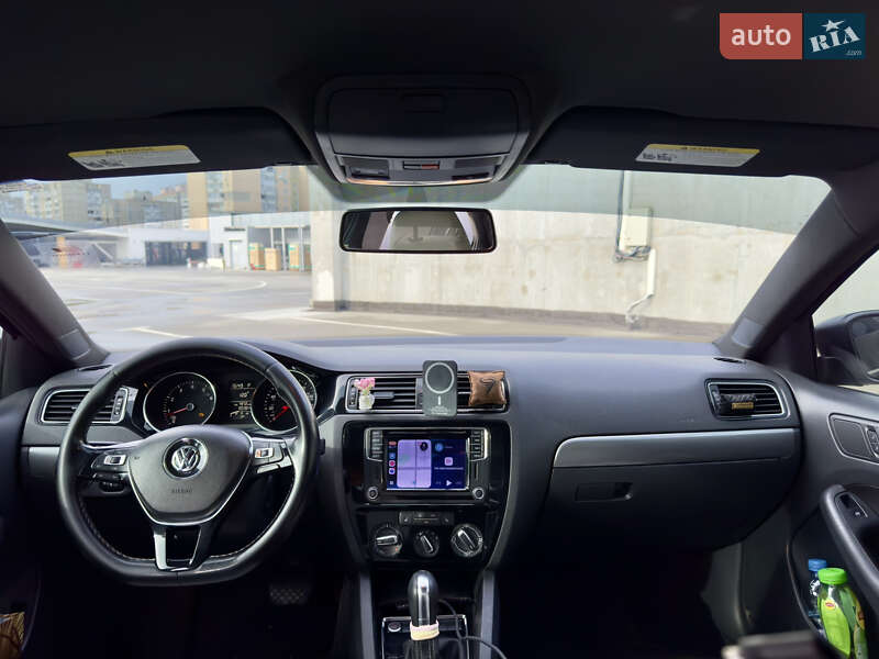 Volkswagen Jetta 2015