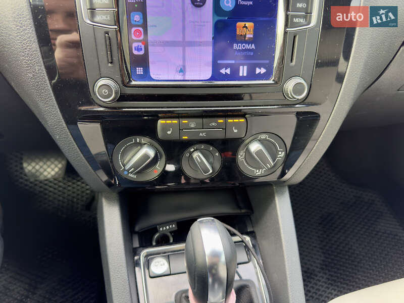 Volkswagen Jetta 2015