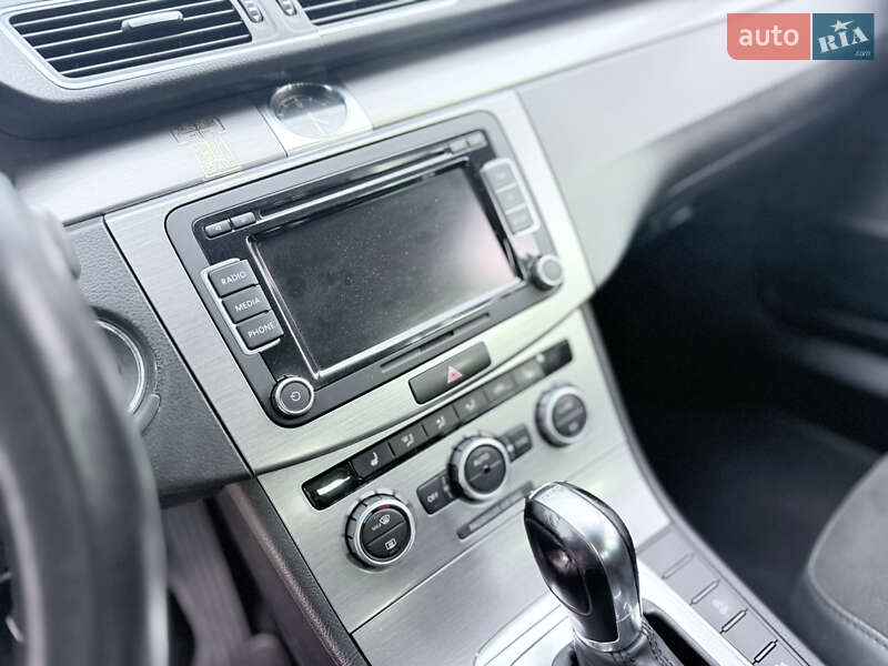 Volkswagen Passat 2013