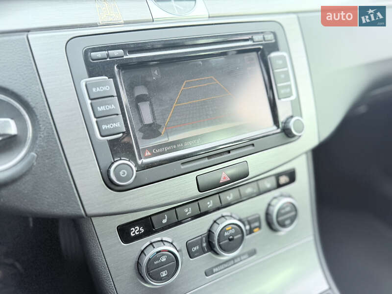 Volkswagen Passat 2013