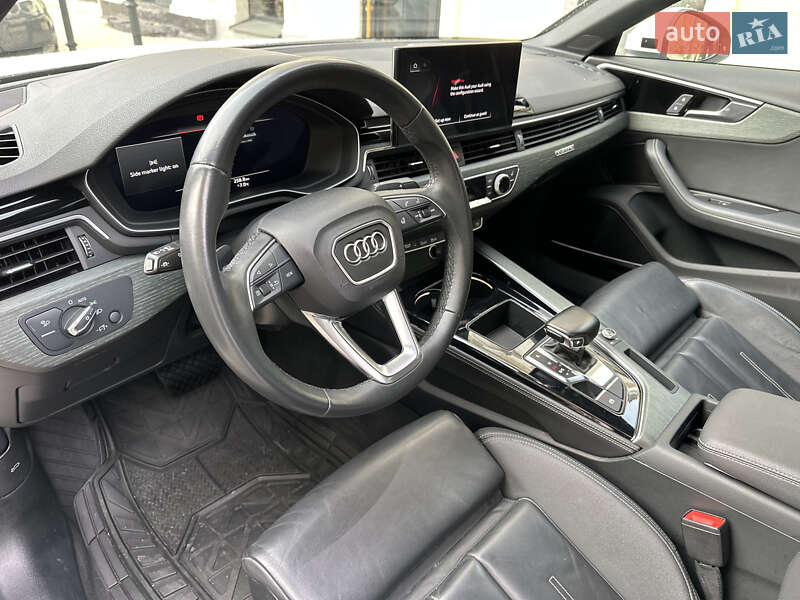 Audi A4 2022