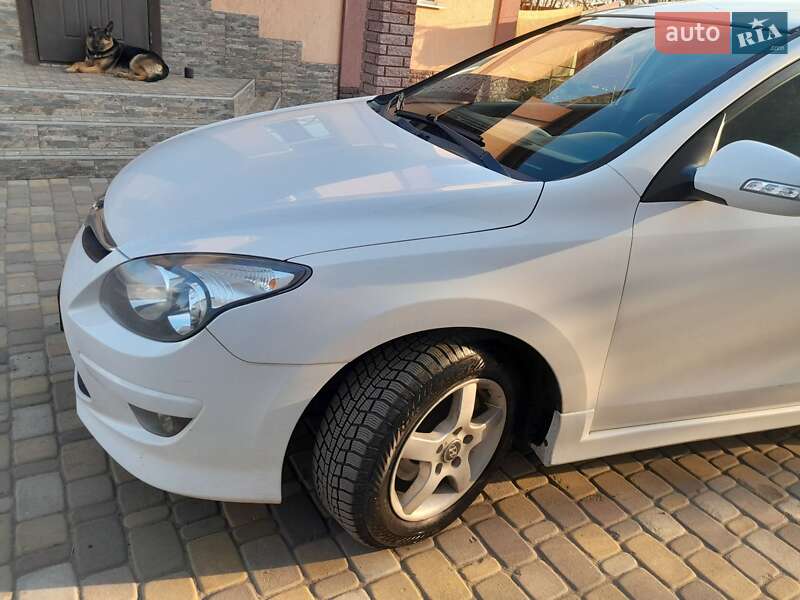 Hyundai i30 2012