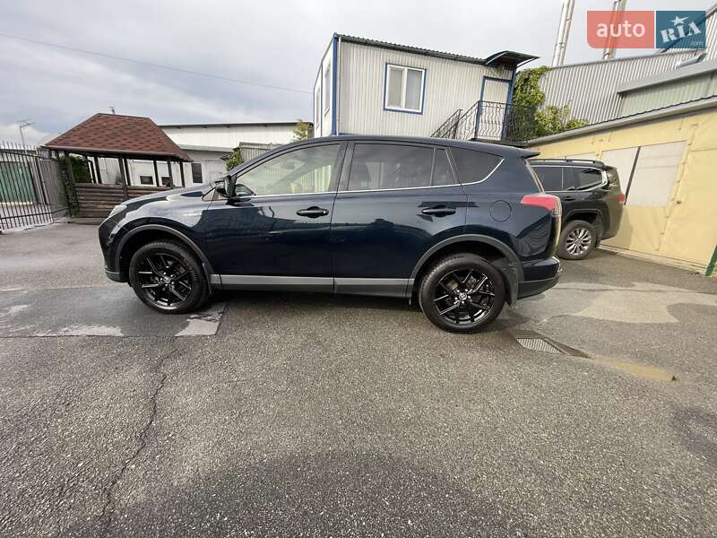 Toyota RAV4 2018