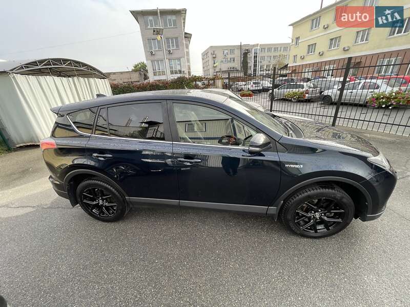 Toyota RAV4 2018