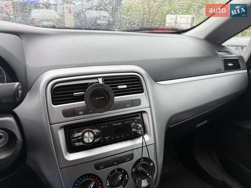 Fiat Grande Punto 2012