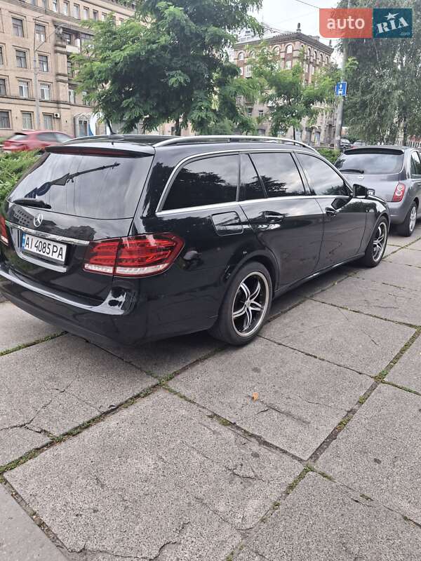 Mercedes-Benz E-Class 2013