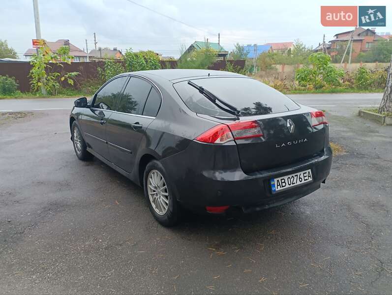 Renault Laguna 2011