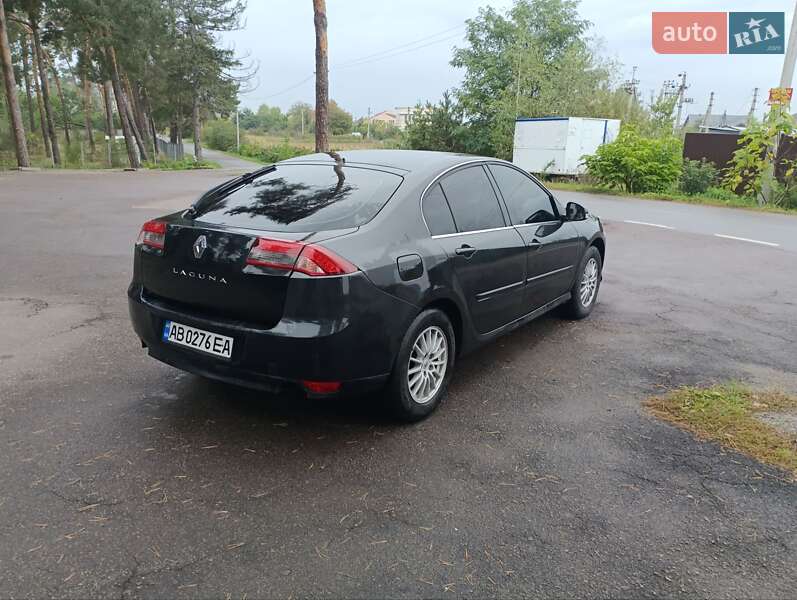 Renault Laguna 2011