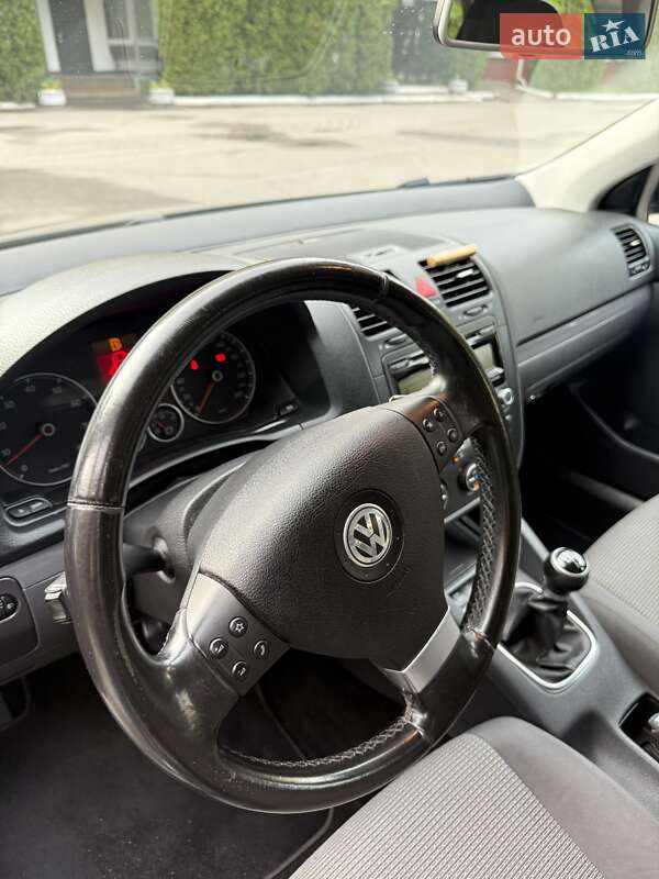 Volkswagen Golf 2009