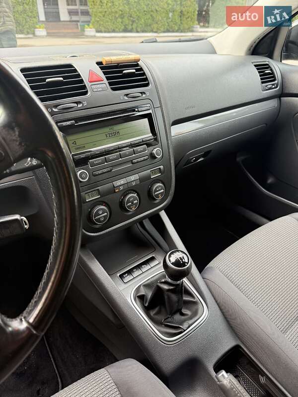 Volkswagen Golf 2009