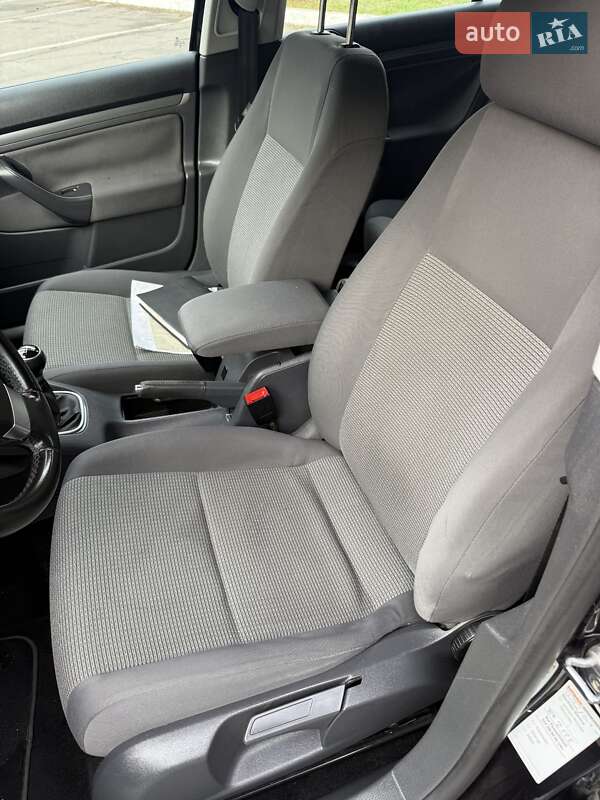 Volkswagen Golf 2009