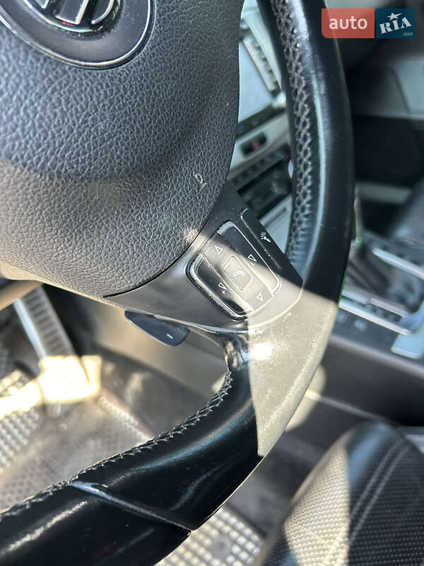 Volkswagen CC / Passat CC 2011