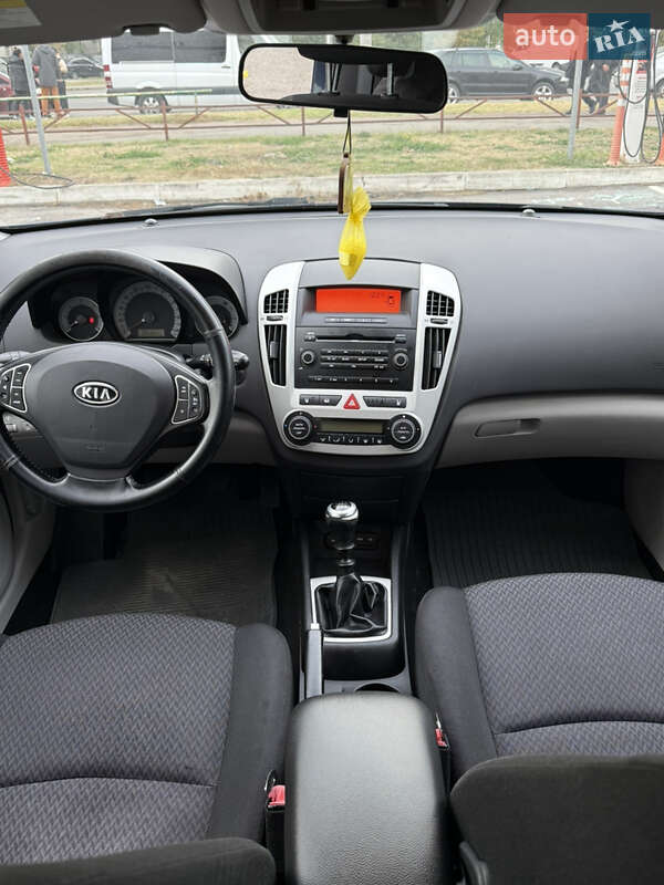 Kia Ceed 2008