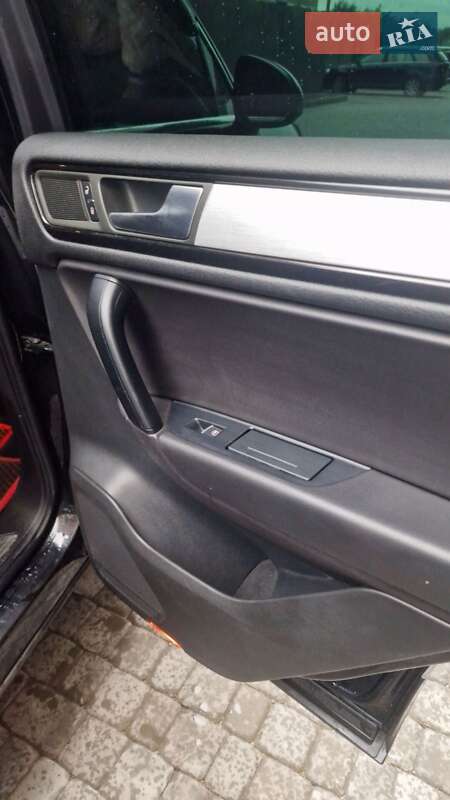 Volkswagen Touareg 2011