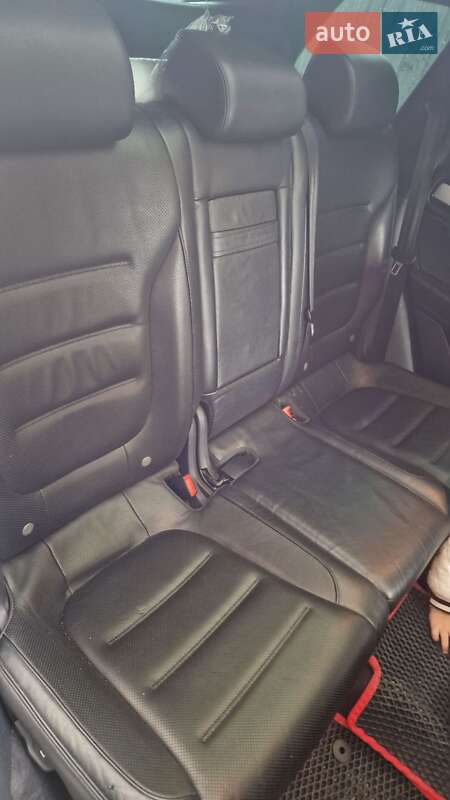 Volkswagen Touareg 2011