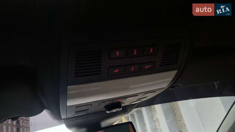 Volkswagen Touareg 2011